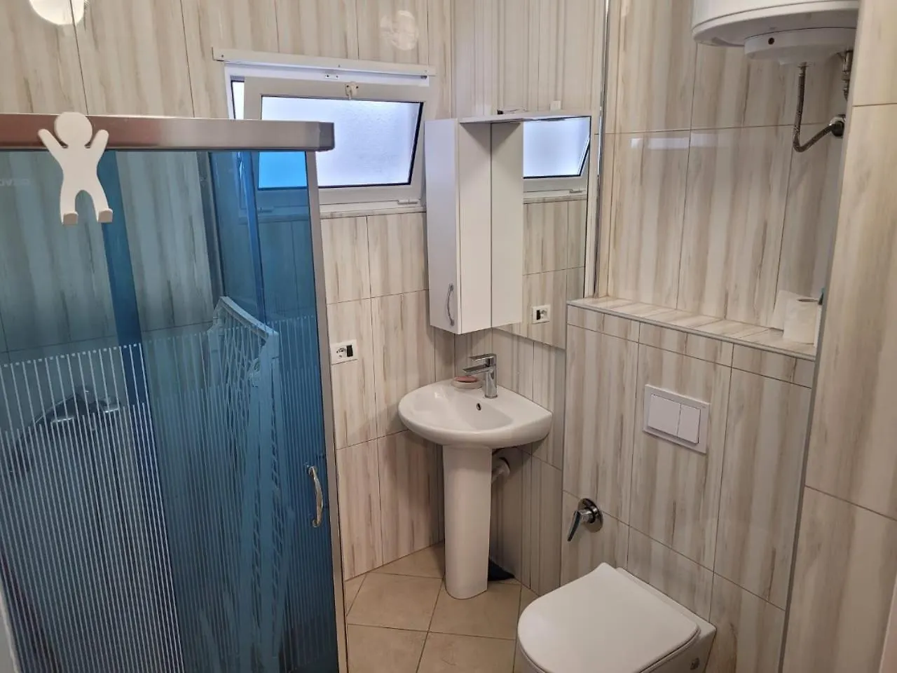 Durres Holiday Apartment - 085