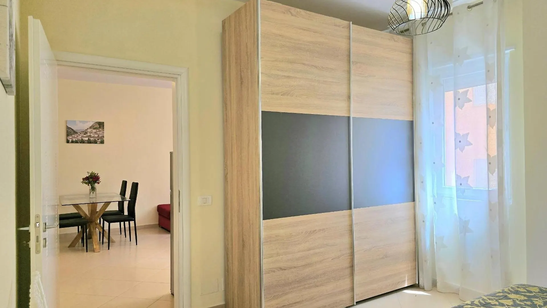 Durres Holiday Apartment - 085